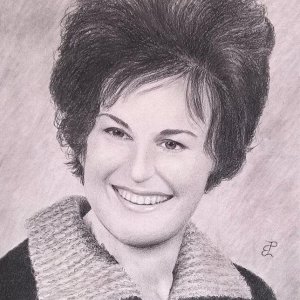 Signora d'altri tempi, di Patrick Ezechiele. Disegno in bianco e nero, matita su carta.